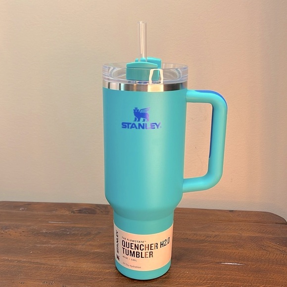 Stanley 40 oz Stainless Steel Adventure Aquamarine - Picture 3 of 9